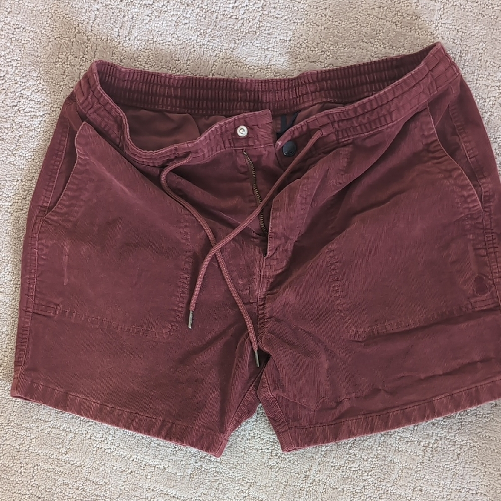 Chubbies Corduroy 5.5" Regular Fit Shorts Maroon Size Large